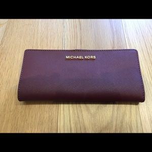 Michael Kors JET SET TRAVEL Merlot BURGUNDY NWT